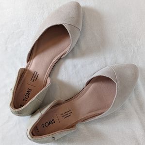 TOMS Flats